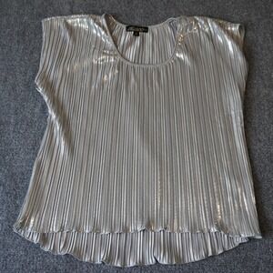 Absolutely Famous Pleated Silver Metallic Sleeveless‎ Top Women's Medium